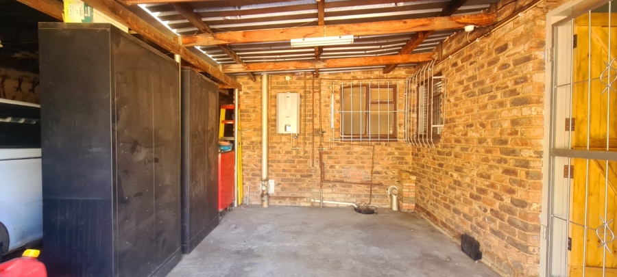 3 Bedroom Property for Sale in Orkney Park North West